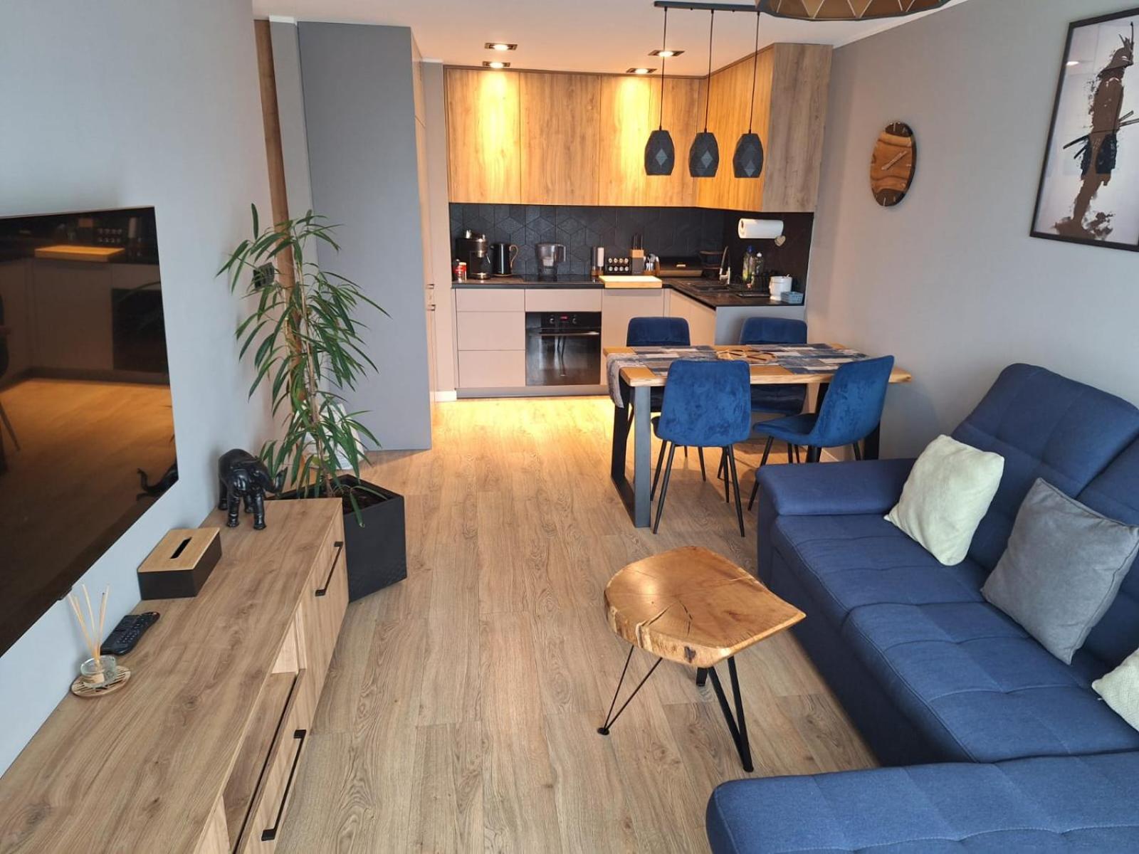 Komfortowy Apartament Dla 7 Osob Ch Arena, Prywatny Parking กลีวิตเซ ภายนอก รูปภาพ