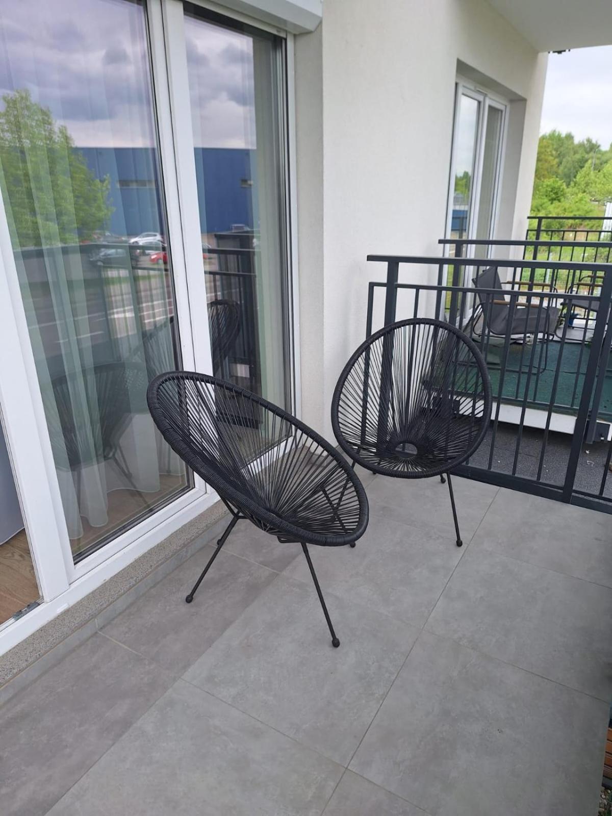 Komfortowy Apartament Dla 7 Osob Ch Arena, Prywatny Parking กลีวิตเซ ภายนอก รูปภาพ